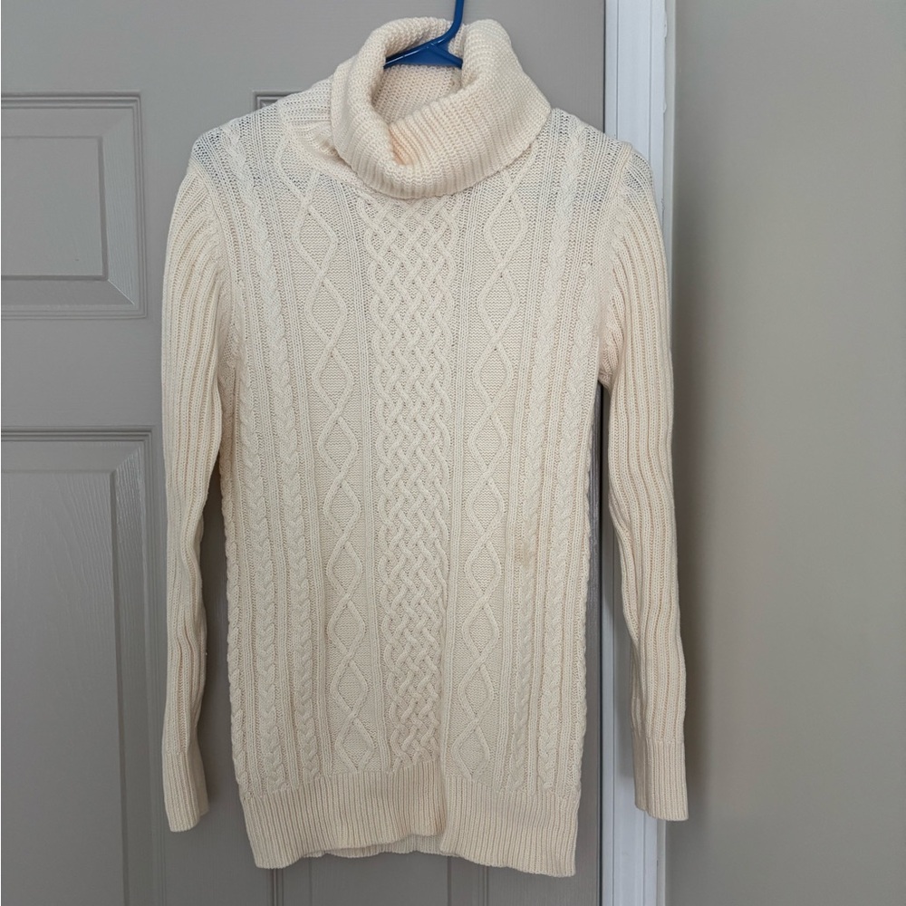 Glamorous Ivory Knit Pullover size XS